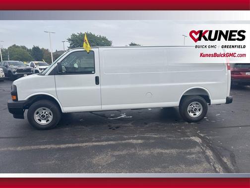 2025 GMC Savana 2500 Work Van