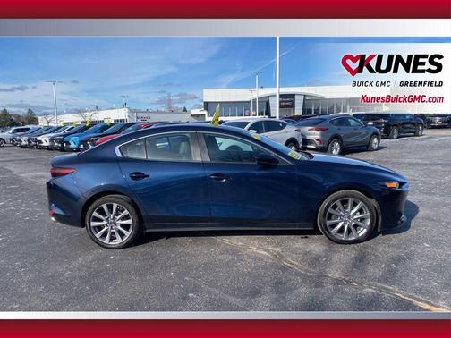 2025 Mazda Mazda3 FWD w/Preferred Package