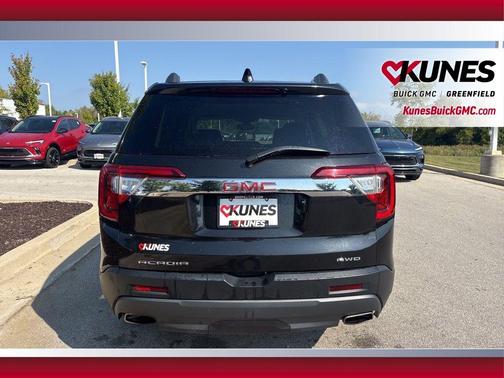 2023 GMC Acadia AWD SLT