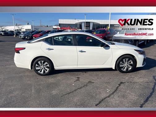 2024 Nissan Altima S FWD