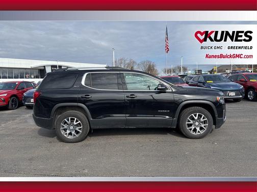2023 GMC Acadia AWD SLT
