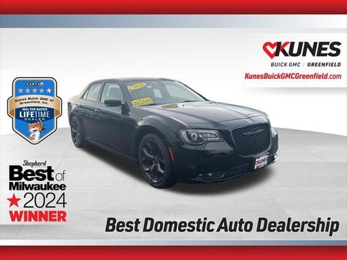 2022 Chrysler 300 S