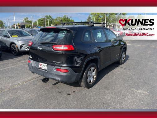 Brilliant Black Crystal Pearlcoat 2014 Jeep Cherokee Sport