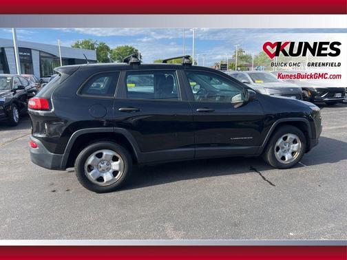 Brilliant Black Crystal Pearlcoat 2014 Jeep Cherokee Sport