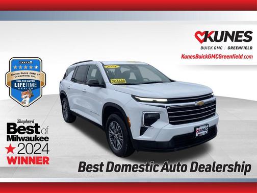 2024 Chevrolet Traverse LT