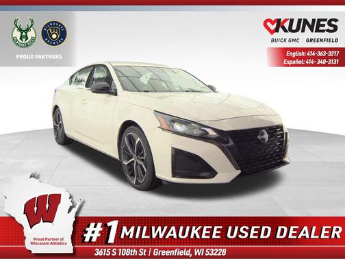 Glacier White 2024 Nissan Altima SR FWD