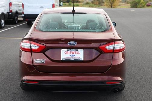 2016 Ford Fusion S