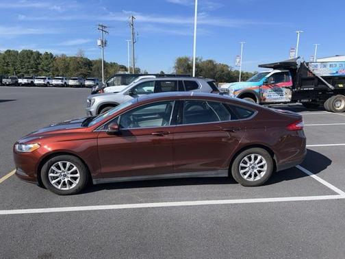 2016 Ford Fusion S