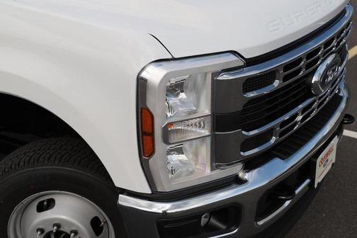 2026 Ford F-350 DRW