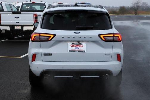 2025 Ford Escape ST-Line Elite