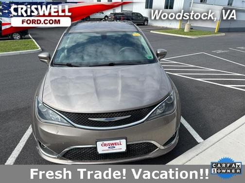 2018 Chrysler Pacifica Touring Plus