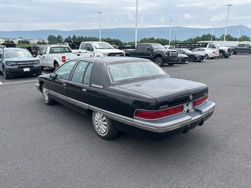 1992 Buick Roadmaster Base
