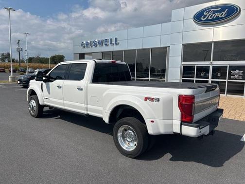 2022 Ford F-450 Limited