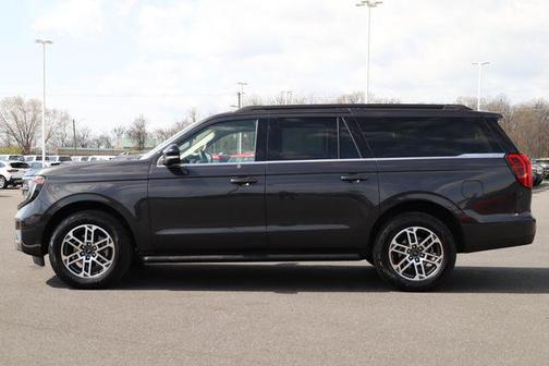 Grey 2025 Ford Expedition Max Active 4x4