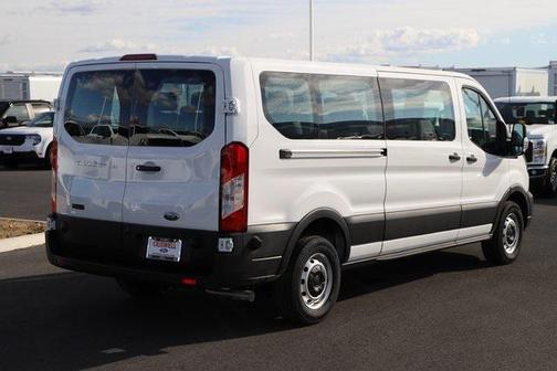 2025 Ford Transit-350 XL