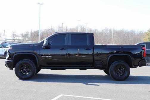 2024 Chevrolet Silverado 2500 4WD Crew Cab Standard Bed ZR2