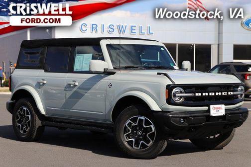 2024 Ford Bronco Outer Banks