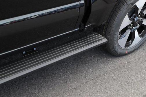 2025 Ford F-150 Lightning Platinum