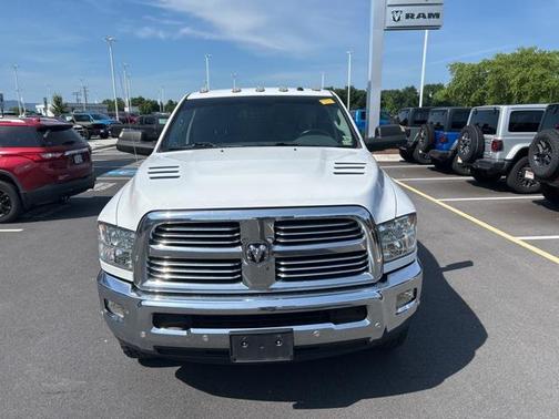 2018 RAM 2500 Big Horn Crew Cab 4x4 6'4' Box