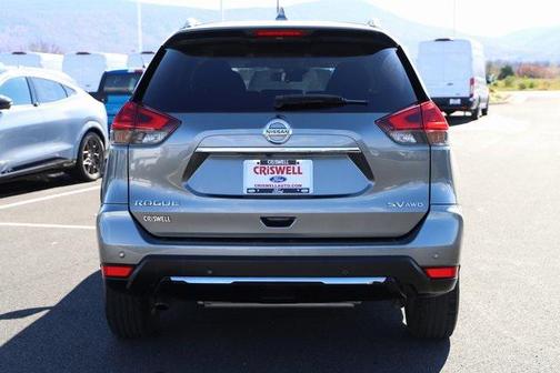 2020 Nissan Rogue SV