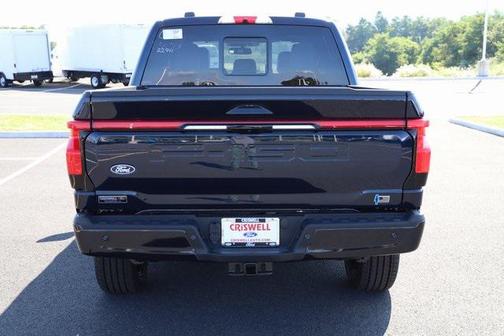 2025 Ford F-150 Lightning Platinum