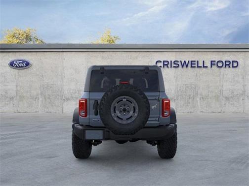 2025 Ford Bronco Base