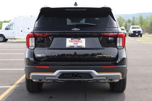 Agate Black Metallic 2026 Ford Explorer Tremor