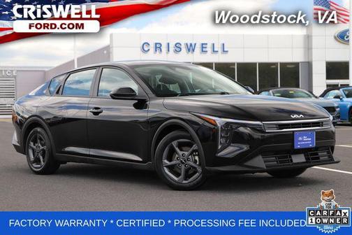 Aurora Black Pearl 2025 Kia K4 LXS