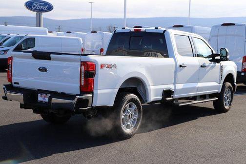 2026 Ford F-350 XLT