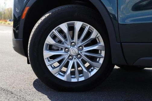 2024 Cadillac XT4 Luxury