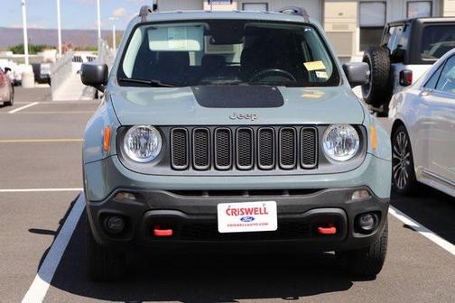2016 Jeep Renegade Trailhawk