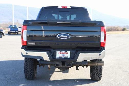Blue Jeans Metallic 2017 Ford F-250 XLT