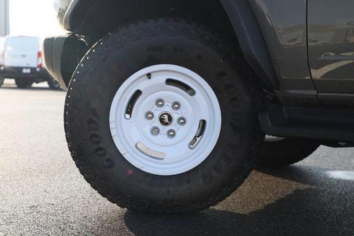 Marsh Gray 2026 Ford Bronco Heritage Edition