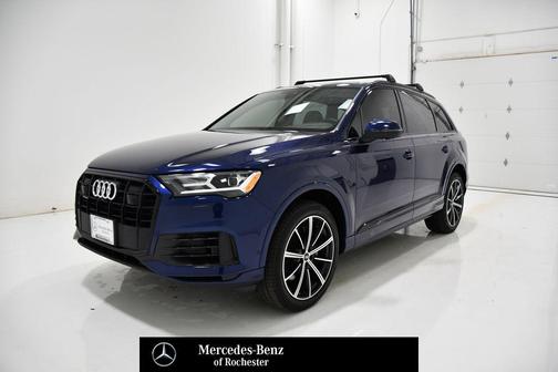 2022 Audi Q7 55 Premium Plus