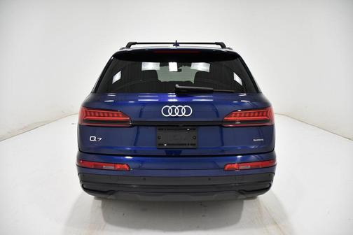 2022 Audi Q7 55 Premium Plus
