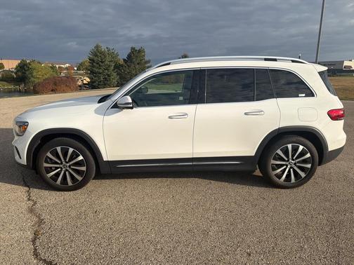 2022 Mercedes-Benz GLB 250 4MATIC