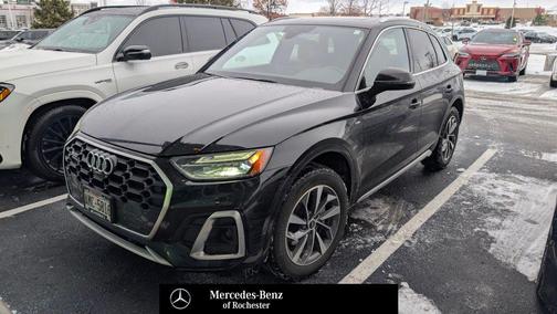2022 Audi Q5 45 S line Premium Plus
