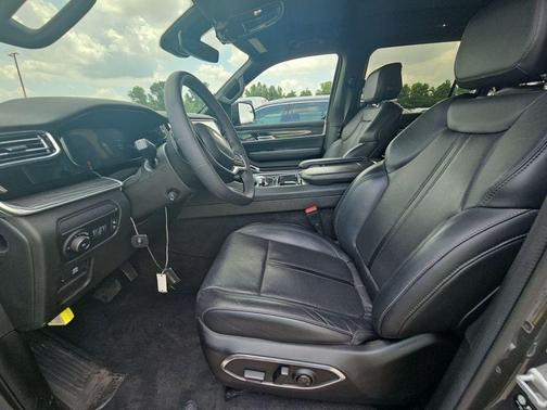 2022 Jeep Wagoneer Series II 4x4