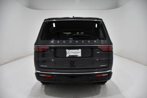 2022 Jeep Wagoneer Series II 4x4