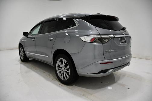 2023 Buick Enclave Avenir AWD