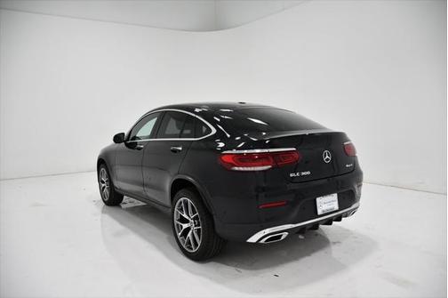 2021 Mercedes-Benz GLC 300 4MATIC Coupe
