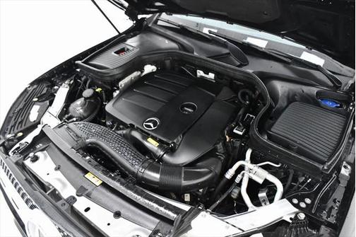 2021 Mercedes-Benz GLC 300 4MATIC Coupe