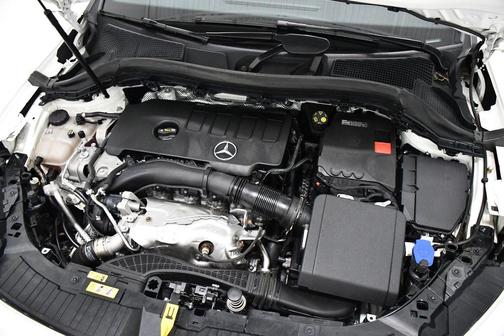 Polar White 2023 Mercedes-Benz GLA 250 4MATIC