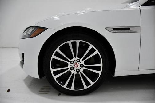 2018 Jaguar XF 35t Prestige