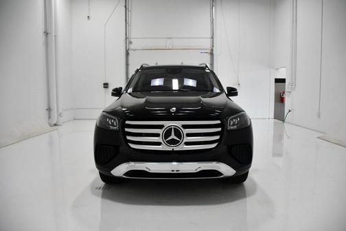 2026 Mercedes-Benz GLS 450 4MATIC
