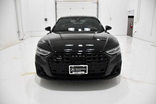 2023 Audi A8 L 55 TFSI quattro Tiptronic