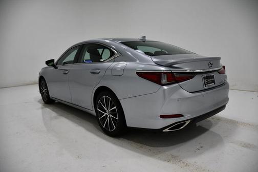 2023 Lexus ES 350 Base