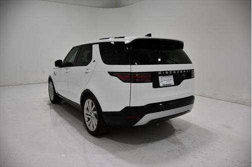 2023 Land Rover Discovery P360 Metropolitan Edition