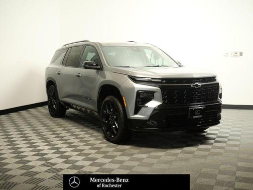 Sterling Gray Metallic 2024 Chevrolet Traverse RS