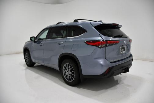 2020 Toyota Highlander Hybrid XLE